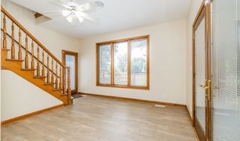 771 E Hickory Ave, Addison, IL 60101