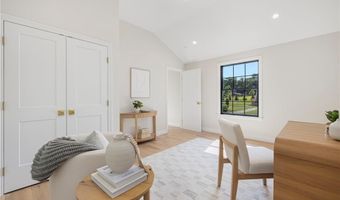 91 Carr Ln, Jamestown, RI 02835