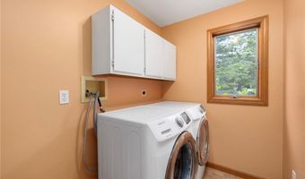 56 Lakeside Dr, Charlestown, RI 02813