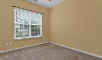 21 Hingham Ln, Barnegat, NJ 08005