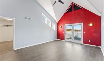 2076 S Long Lake Rd, Fenton, MI 48430