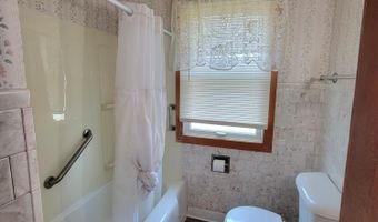 1301 SE 5th Ave, Aberdeen, SD 57401