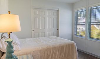 838 Wren Cir, Barefoot Bay, FL 32976