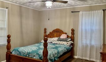 506 6th St NE, Arab, AL 35016