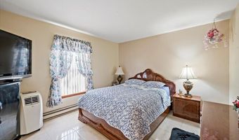 64 Pautuxent Trl, Albrightsville, PA 18210