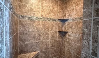 136 1st Ave, Alden, MN 56009