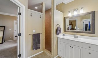 701 NE Georgetown Ct, Ankeny, IA 50021