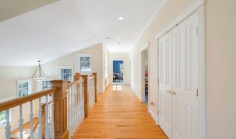 1026 Essex St, Bangor, ME 04401