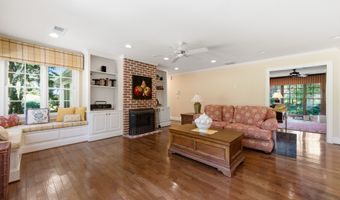 1355 Sherry Dr, Alpharetta, GA 30009