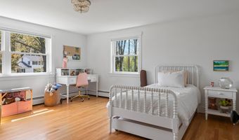56 Carroll St, Falmouth, ME 04105