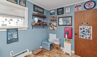 1658 North Ave, Burlington, VT 05408