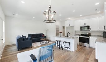 336 Legends Cir, Baxter, TN 38544