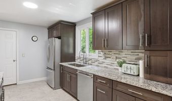 123 Sugar Rd, Bolton, MA 01740