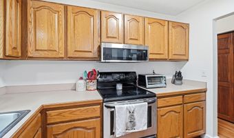 3850 Chickory Ave, Columbus, OH 43230