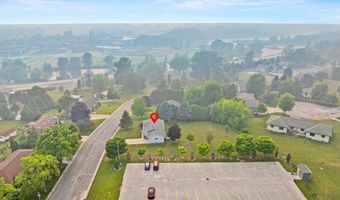 405 W GREENFIELD Ave, Algoma, WI 54201