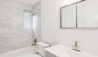 6049 AVON Dr, Bethesda, MD 20814