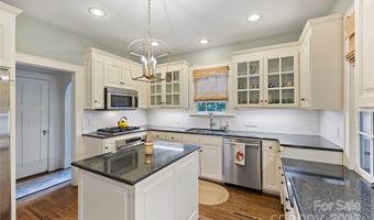 2119 Dilworth Rd E, Charlotte, NC 28203