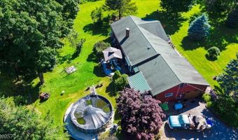 922 Warwick Tpke, Alloway, NJ 07421