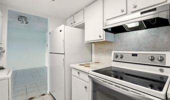 954 LAKE DESTINY Rd F, Altamonte Springs, FL 32714