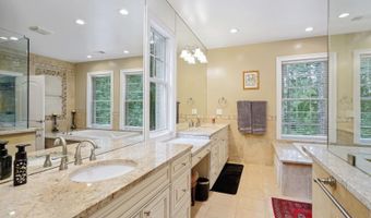 10813 LOCKLAND Rd, Potomac, MD 20854