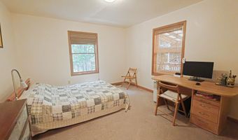 11 Grouse Trl, Albrightsville, PA 18210