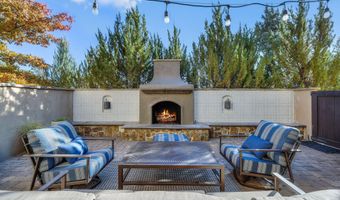 22887 Ghost Tree Ln, Bend, OR 97701