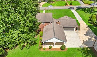 2518 E Doublegate Dr, Albany, GA 31721