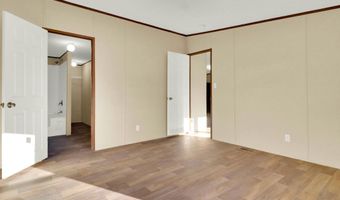 19500 E GREGORY St 16, Black Canyon City, AZ 85324