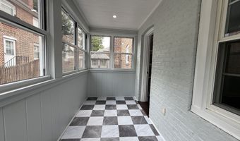 30 Hadley St, Bridgeport, CT 06610