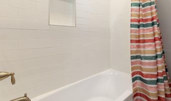 3271 ROSEVILLE Dr, Apopka, FL 32712