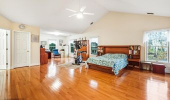 9454 SEVEN LOCKS Rd, Bethesda, MD 20817