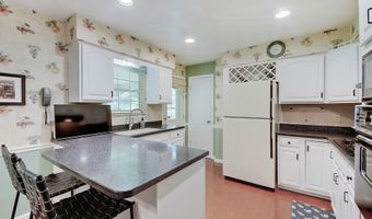 608 W Ralston Rd, Indianapolis, IN 46217