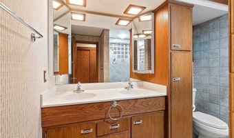 5531 LONG Ct, Appleton, WI 54914