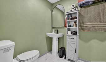 415 Sunset Dr, Arco, ID 83213