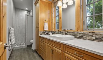 152 NW Champanelle Way, Bend, OR 97703
