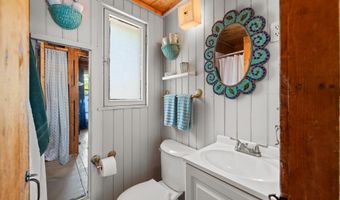 88 W Shore Rd, Bristol, NH 03222