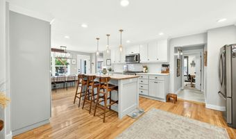 1108 Park St, Ashland, OR 97520