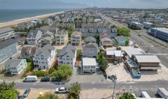 2 E ATLANTIC St 1, Fenwick Island, DE 19944