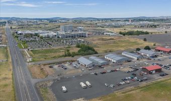 10915 W Fast Lane Rd, Airway Heights, WA 99001