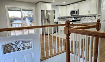 4813 LAWRENCE St, Alexandria, VA 22309