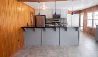 1307 Sunnyhill Dr, Camden, SC 29020