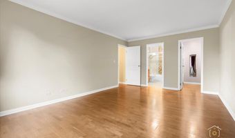 1615 E CENTRAL Rd 218C, Arlington Heights, IL 60005