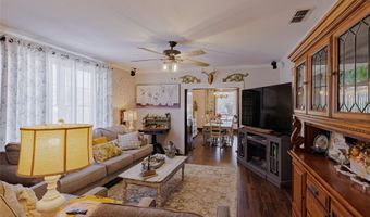 403 W Franklin St, Alvord, TX 76225