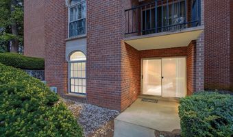 3318 WOODBURN VILLAGE Dr T3, Annandale, VA 22003