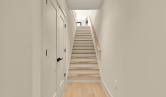 2100 4TH St NE #2, Washington, DC 20002