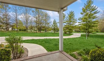 1952 NW 142nd St, Clive, IA 50325