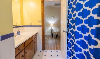 4894 GILBERT STATION Rd, Barboursville, VA 22923