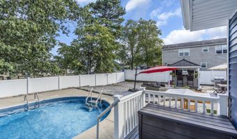 745 Halliard Ave, Beachwood, NJ 08722
