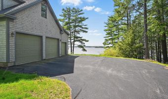 20 Eagle Point Rd, Bath, ME 04530