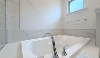 17969 LONGLEAF Dr, Athens, AL 35611